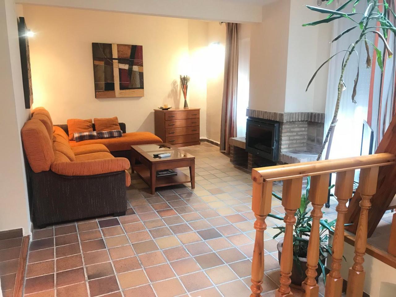 Casa Sierpes Apartment กาเซเรส ภายนอก รูปภาพ